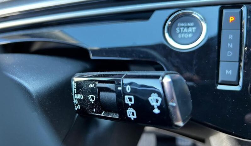 Peugeot 5008 Allure / Toit Ouvrant / 7 Plac complet