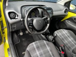 Peugeot 108 Style / 1.0 VTi / Clim / Bluet complet