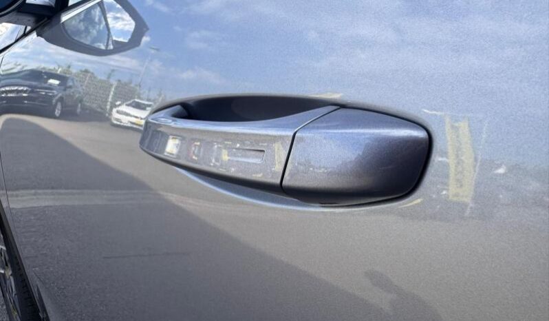 Peugeot 3008 GT / Hybrid 145 / e-DCS6 complet