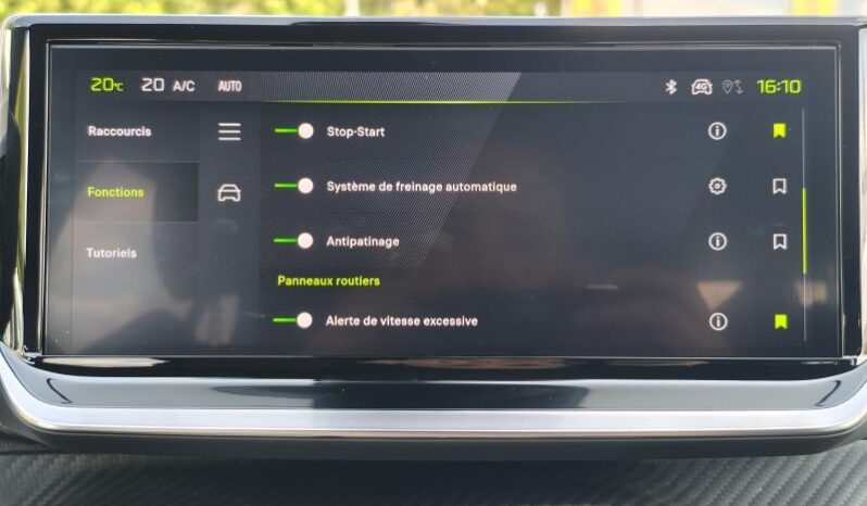 Peugeot 2008 GT / EAT8 complet