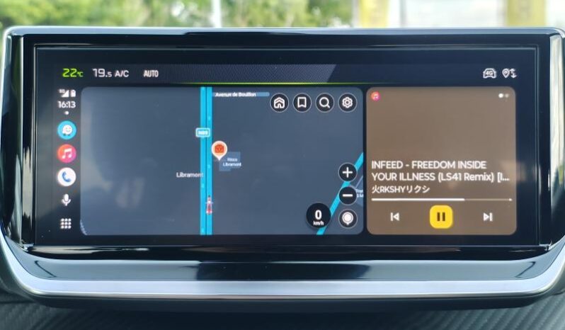 Peugeot 2008 GT / EAT8 complet