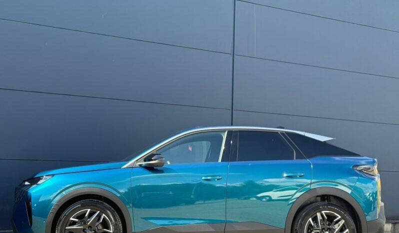 Peugeot 3008 Allure / Hybrid / Toit Ouvrant complet
