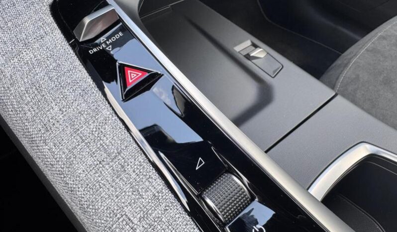Peugeot 3008 GT / Hybrid 136 / E-DSC6 complet