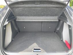 Peugeot 2008 GT / EAT8 complet