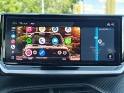 Peugeot 2008 GT / EAT8 complet