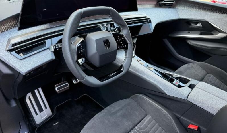 Peugeot 5008 GT Hybrid 145 e-DCS6 complet