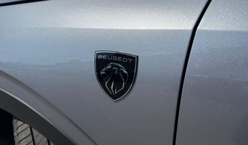 Peugeot 5008 GT Hybrid 145 e-DCS6 complet