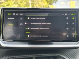 Peugeot 2008 GT / EAT8 complet
