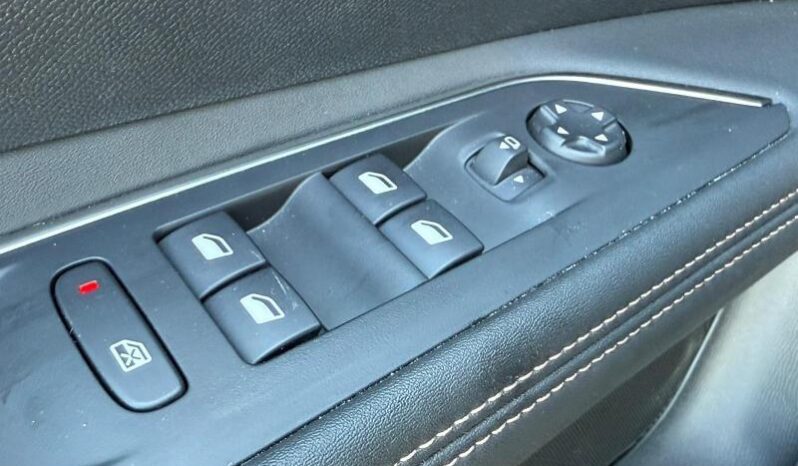 Peugeot 3008 GT / Alcantara / Sièges élec complet