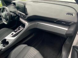 Peugeot 3008 Active Pack / EAT8 / 1.5 BlueH complet