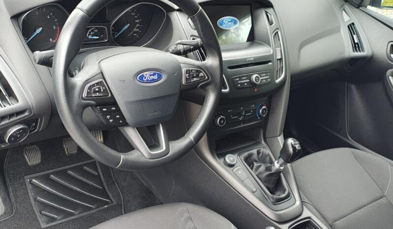 Ford Focus 1.5 TDCi / Clipper / Carplay complet