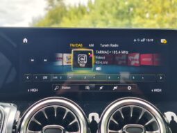 Mercedes-Benz GLB 200 AMG Line / AHK / Keyless complet