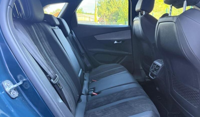 Peugeot 3008 GT / Alcantara / Sièges élec complet