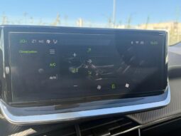 Peugeot 2008 GT / EAT8 / Full LED complet