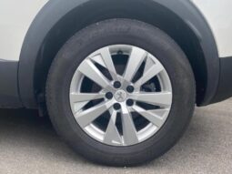 Peugeot 3008 Active Pack / EAT8 / 1.5 BlueH complet