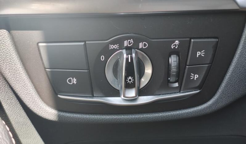 BMW Serie X X3 sDrive 18dA / Auto / Navi Pro complet
