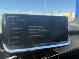 Peugeot 2008 GT / EAT8 / Full LED complet