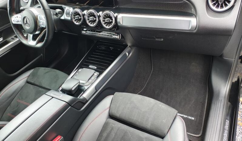 Mercedes-Benz GLB 200 AMG Line / AHK / Keyless complet