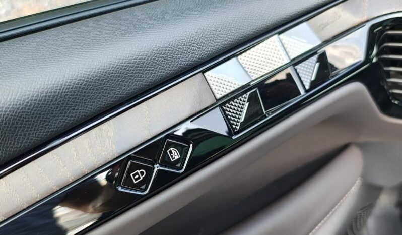 DS Automobiles DS 4 Opéra / 1.5 BlueHDI / EAT8 complet