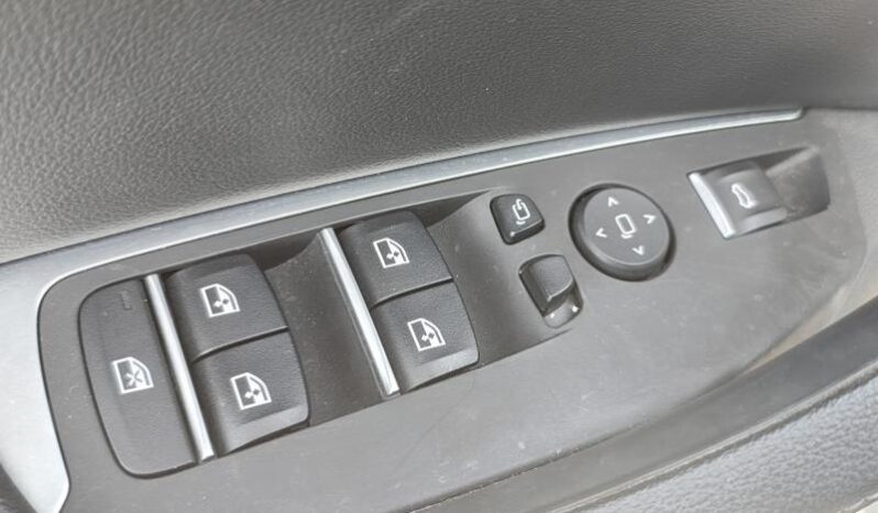 BMW Serie X X3 sDrive 18dA / Auto / Navi Pro complet
