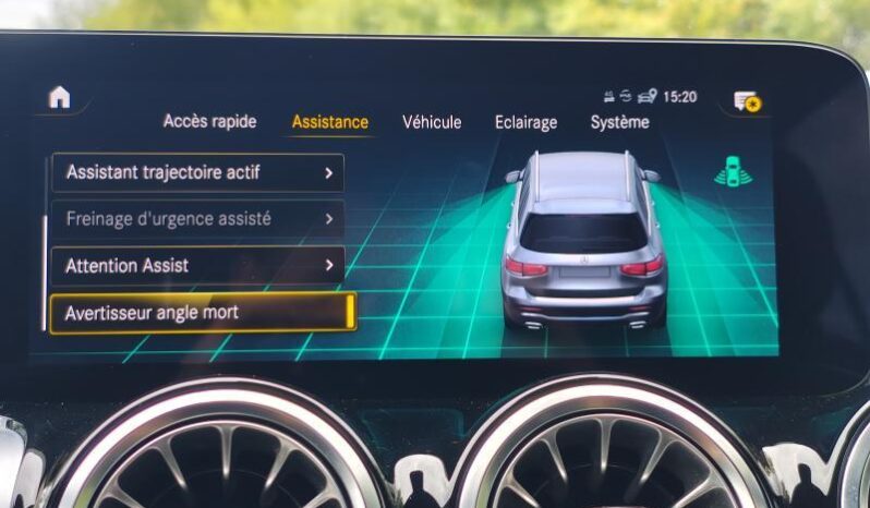 Mercedes-Benz GLB 200 AMG Line / AHK / Keyless complet