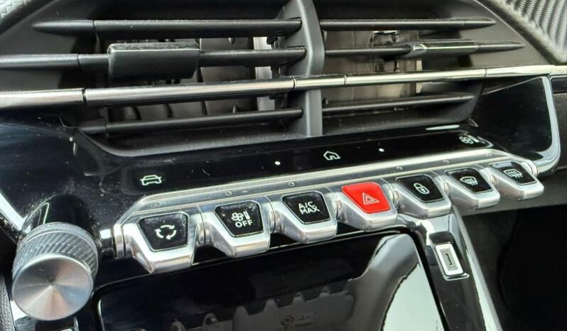 Peugeot 208 Allure / GPS / Carplay complet