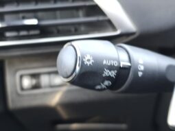 Peugeot 5008 Allure Pack / EAT8 / 7 Places complet