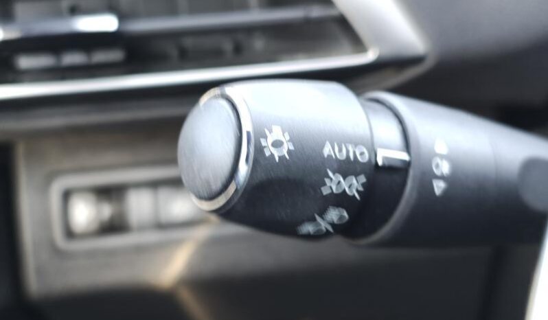 Peugeot 5008 Allure Pack / EAT8 / 7 Places complet