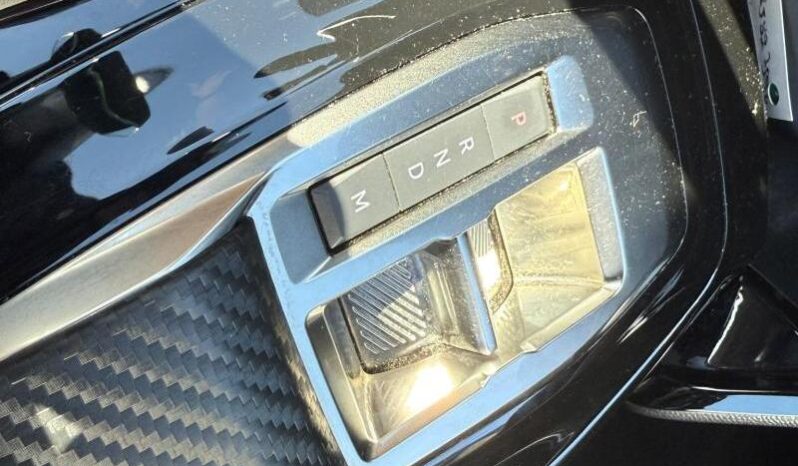 Peugeot 2008 GT / EAT8 / Full LED complet
