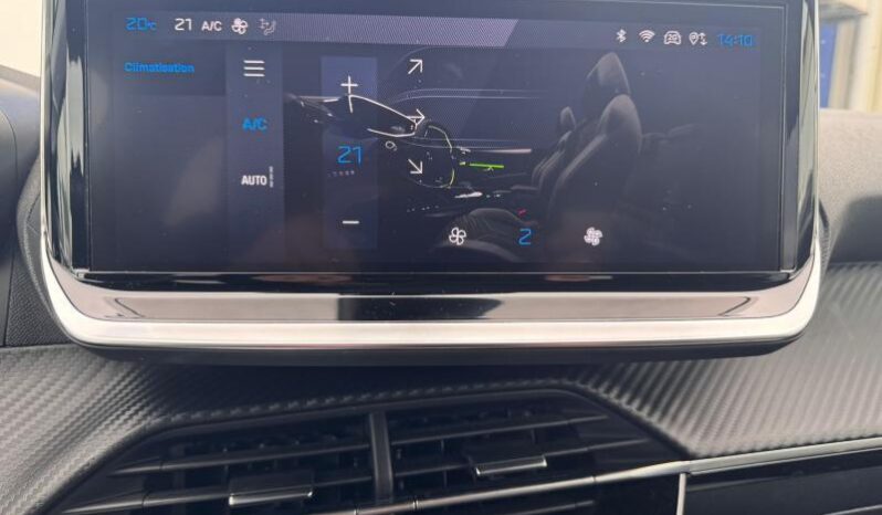 Peugeot 208 Allure / Hybrid/ E-DSC6 complet