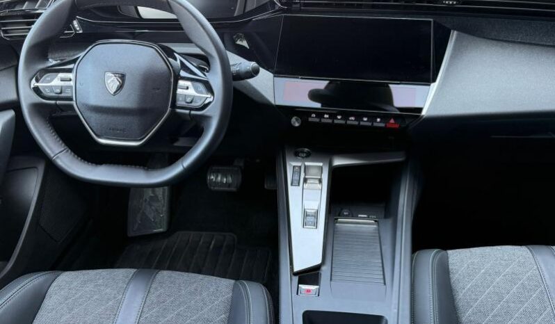 Peugeot 408 Allure / EAT8 complet