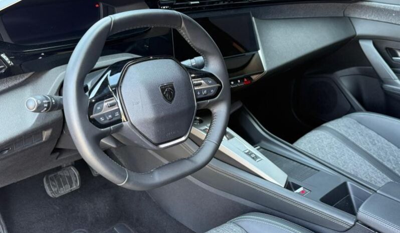 Peugeot 408 Allure / EAT8 complet