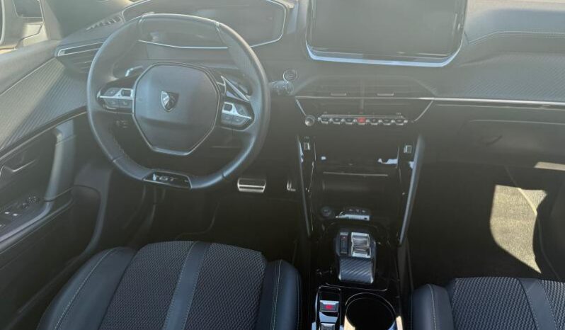 Peugeot 2008 GT / EAT8 / Full LED complet