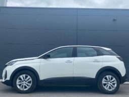 Peugeot 3008 Active Pack / EAT8 / 1.5 BlueH complet