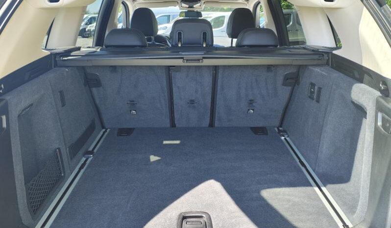 BMW Serie X X3 sDrive 18dA / Auto / Navi Pro complet