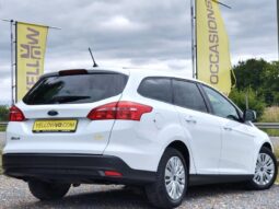 Ford Focus 1.5 TDCi / Clipper / Carplay complet