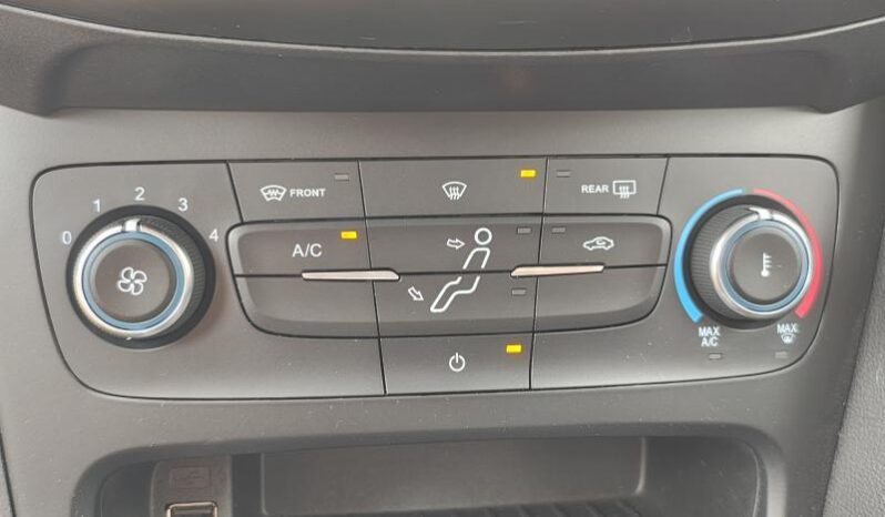 Ford Focus 1.5 TDCi / Clipper / Carplay complet