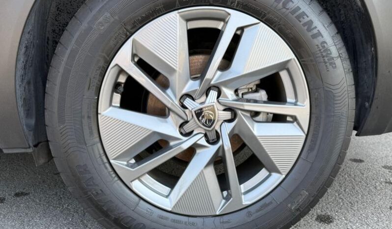 Peugeot 408 Allure / EAT8 complet