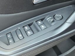 Peugeot 408 Allure / EAT8 complet