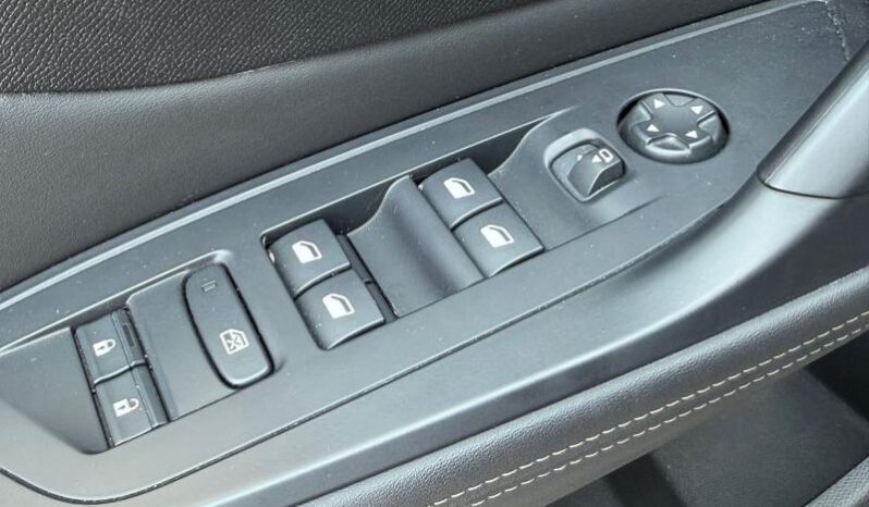 Peugeot 408 Allure / EAT8 complet