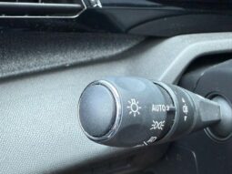 Peugeot 408 Allure / EAT8 complet