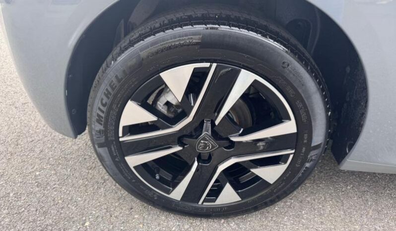 Peugeot 208 Allure / Hybrid/ E-DSC6 complet