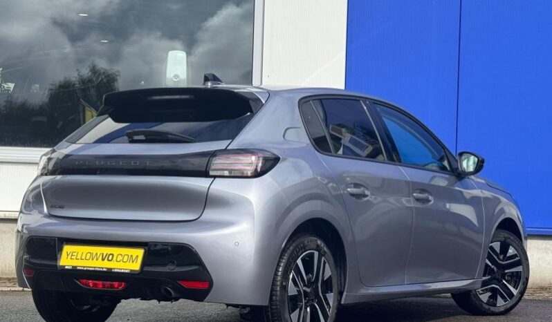 Peugeot 208 Allure / GPS / Carplay complet