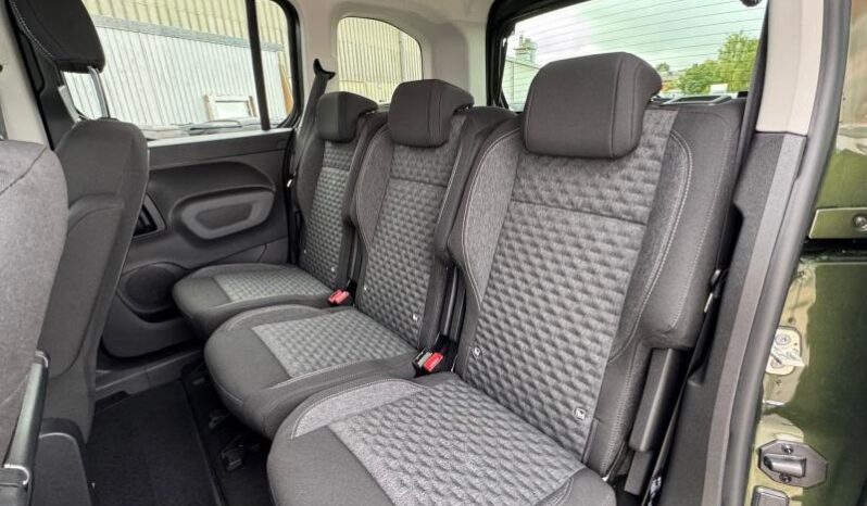 Peugeot Rifter GT / EAT8 / 0km ! complet