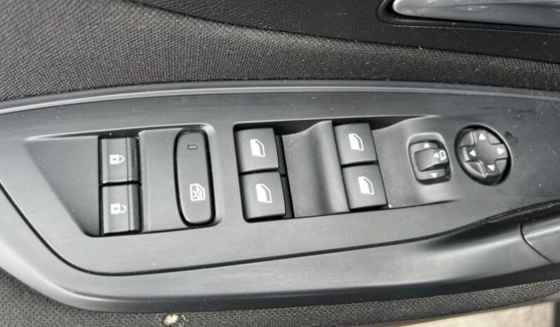 Peugeot 308 SW Active / SW / GPS complet