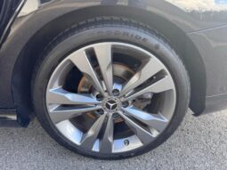 Mercedes-Benz CLA 180 Shooting Brake / Avantgarde complet