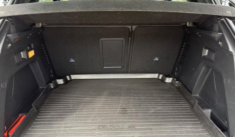 Peugeot 3008 GT / EAT8 / Toit Ouvrant complet