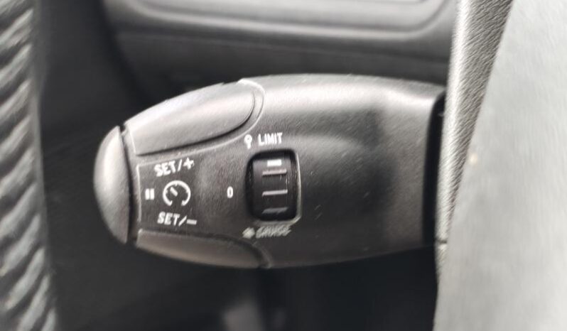 Peugeot 2008 Style complet