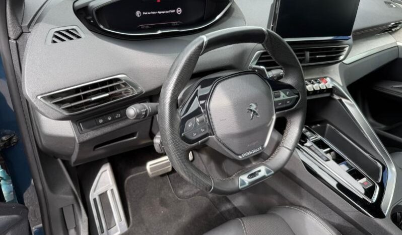 Peugeot 3008 GT / EAT8 / Toit Ouvrant complet