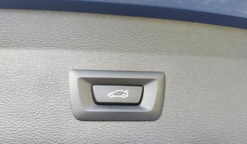 BMW Serie X X1 SDrive 16d / Auto / Attache re complet